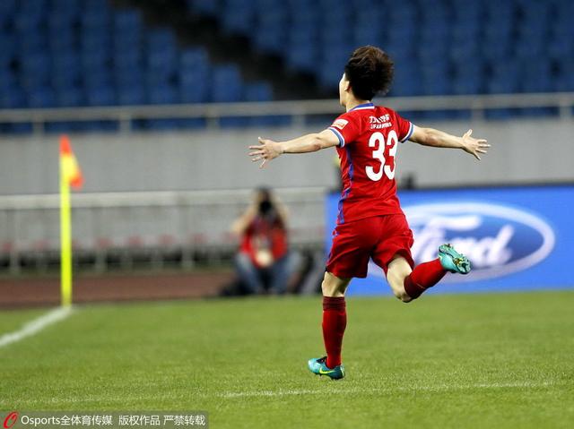 马东锡拍“十二生肖”主题剧集2024-10-28 热门新闻 食物和爱都不可辜负！