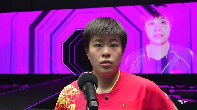 裴斗娜作为《空气人偶》的女主人公，现在正在日本进行紧张的拍摄。