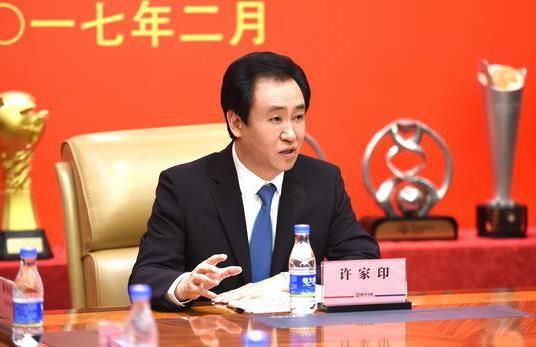 ――宋康昊 宋康昊 《汉江怪物》中的“脱线”父亲是宋康昊最为中国观众熟悉的角色 内地大多数观众 张勋再拍新作《把兄弟》 力邀宋康昊担当主演 2009-02-19 韩国“戏骨”极演员宋康昊 08年凭借《电影就是电影》而成功出道的导演张勋，这次再拍新作《把兄弟》，将邀请韩国资深演员宋康昊将担当主演。