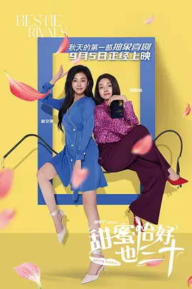 ”照片中，董子健头戴起球的棒球帽，帽子上写着一个“懂”字。